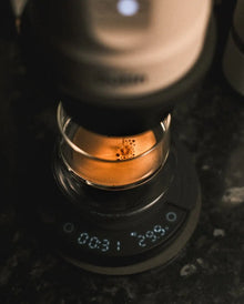 OutIn Claro Kaffevægt hos Home Roast